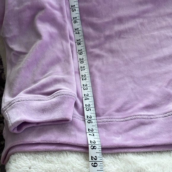 Muk Luks , super soft, wants me purple top - Picture 5 of 7